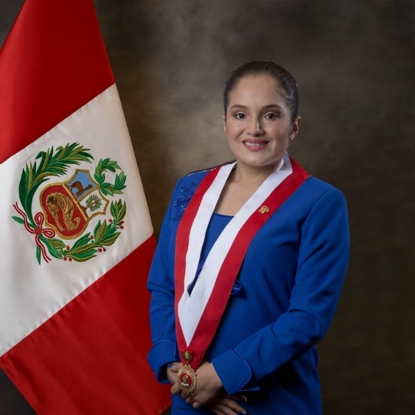 ELVA EDHIT JULÓN IRIGOIN