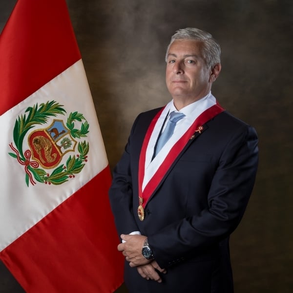 JUAN CARLOS MARTÍN LIZARZABURU