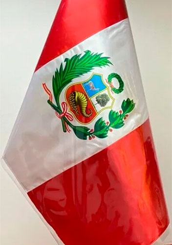 Bandera del Perú