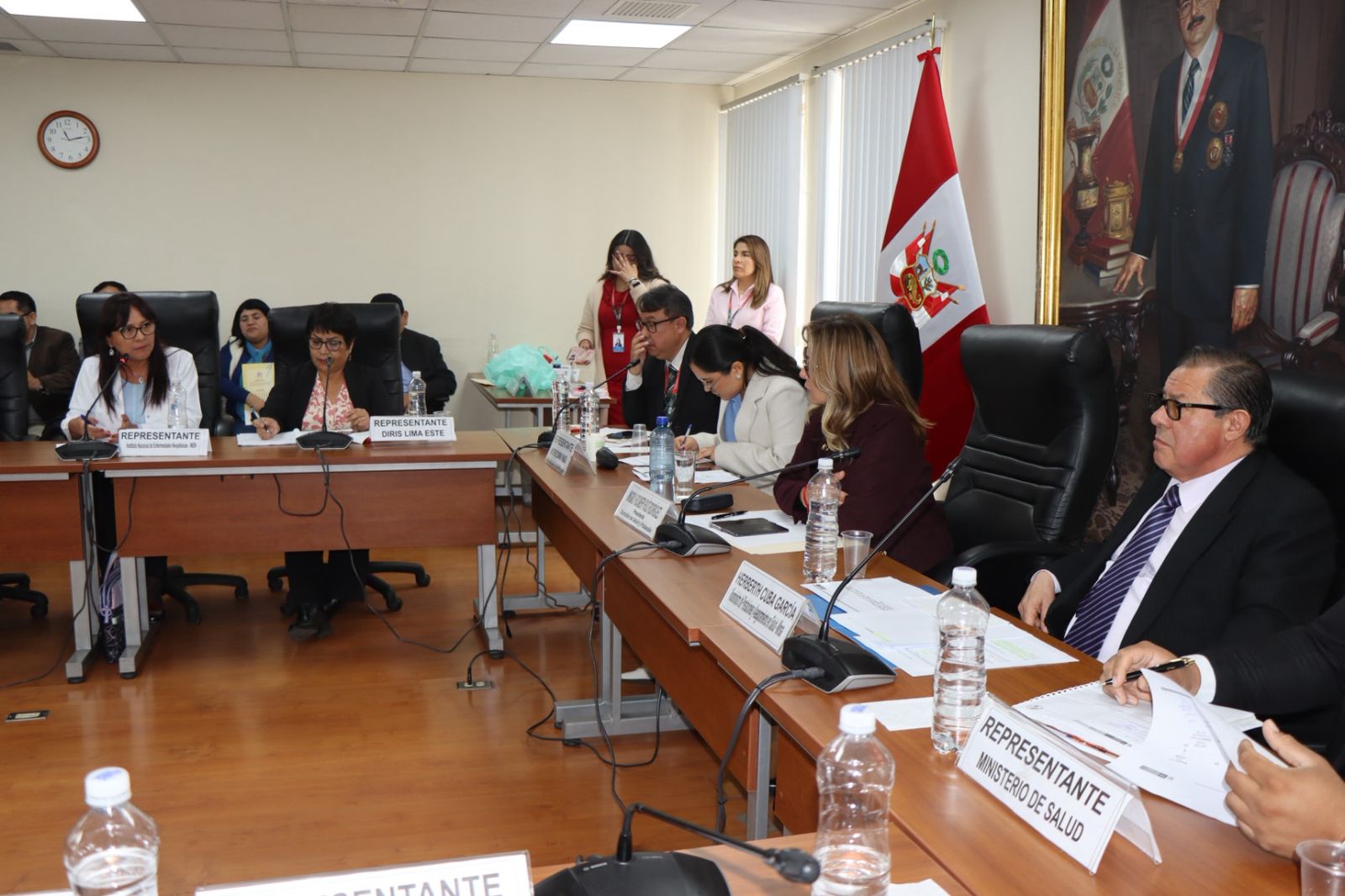 Comisión de Salud impulsa retorno de recursos propios a hospitales del MINSA - Imagen ilustrativa