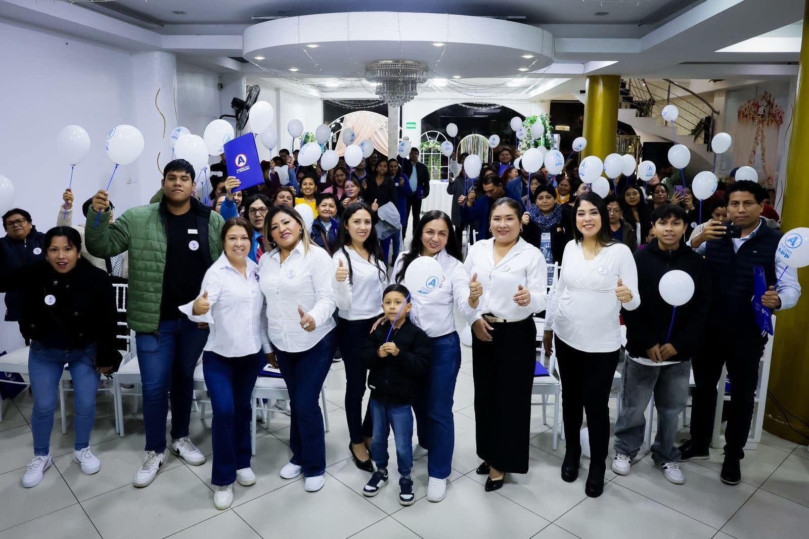 César Acuña en la inauguración de Alianza Para el Progreso